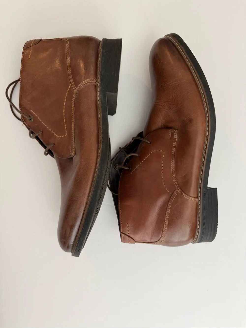 Rockport Men's Cognac Brown Leather Chukka Boots